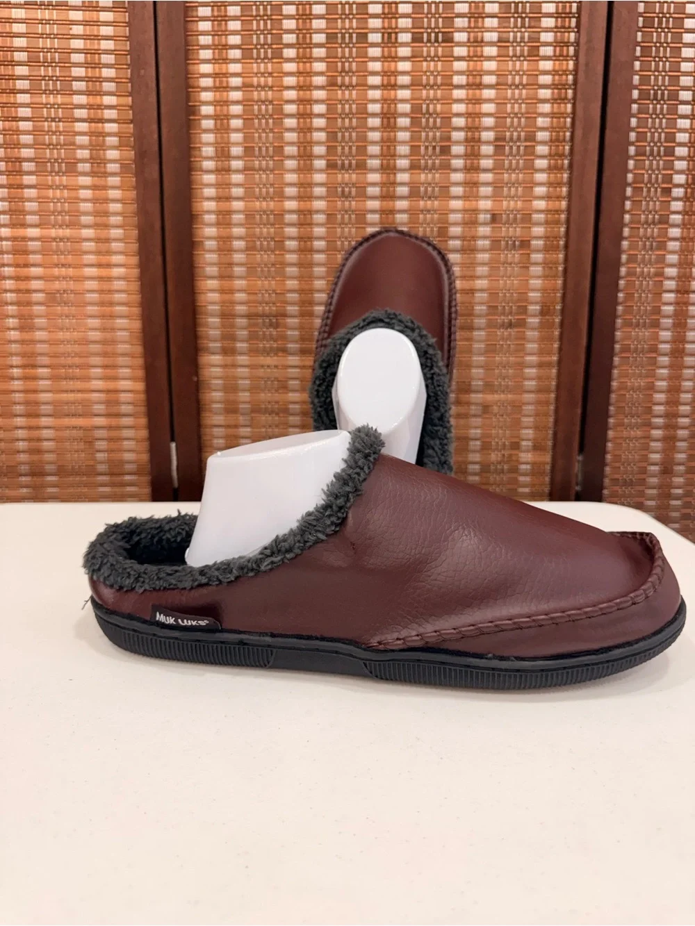 Muk Luks Black Slip-On Moccasin Slippers with Black Outsole size Large 12-13 New